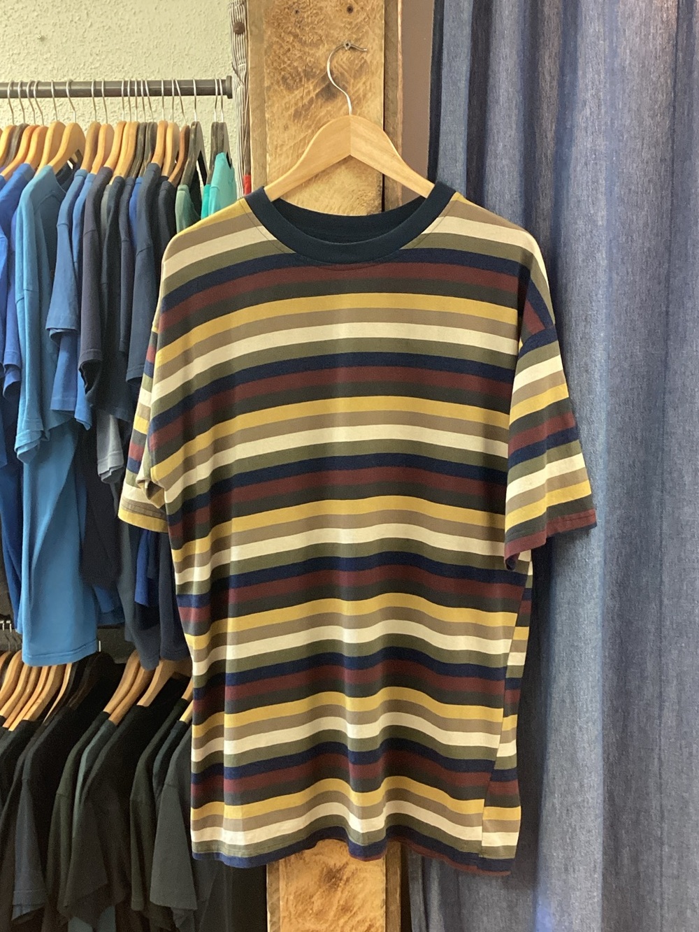 Vintage Club Beverly Hills Striped Multicolour T-Shirt